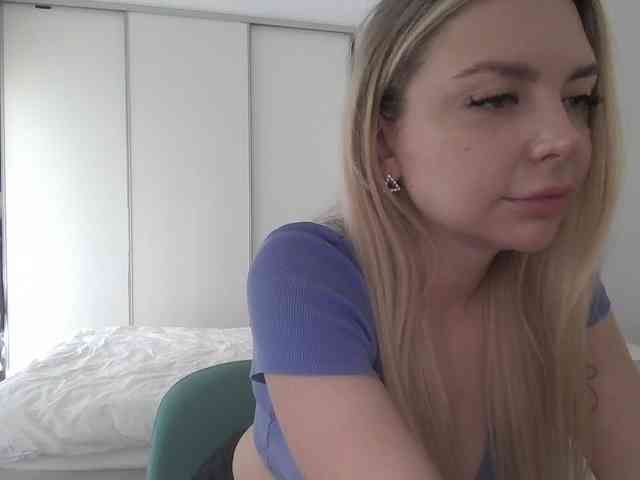 pinkpanther8899 webcam