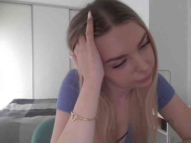 pinkpanther8899 webcam