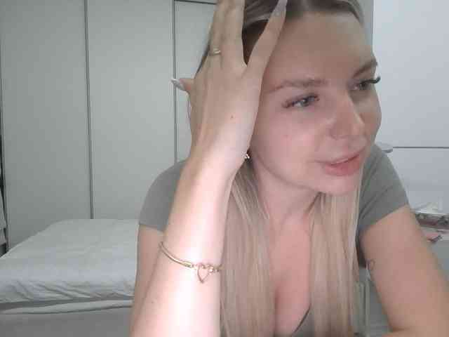 pinkpanther8899 webcam
