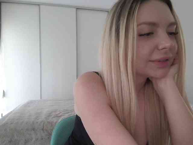 pinkpanther8899 webcam