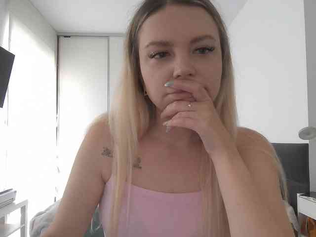 pinkpanther8899 webcam