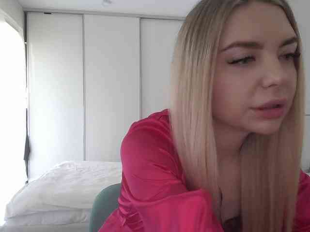 pinkpanther8899 webcam