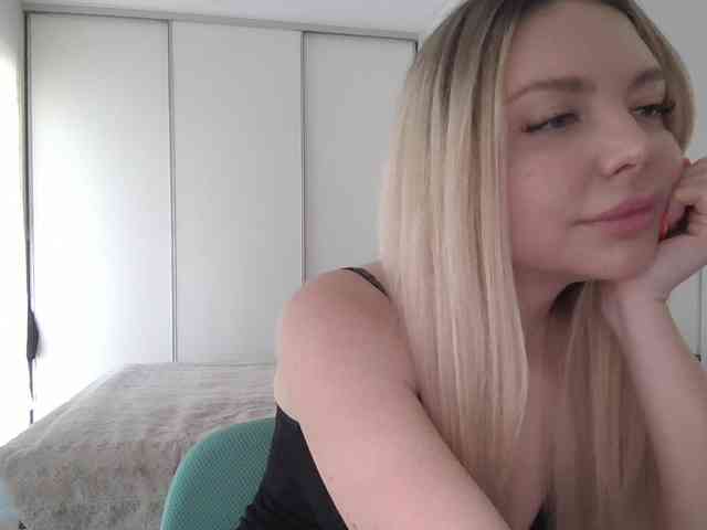 pinkpanther8899 webcam