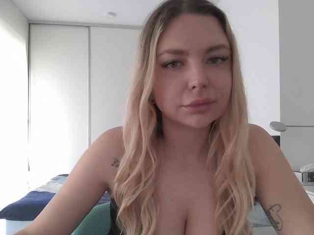 pinkpanther8899 webcam