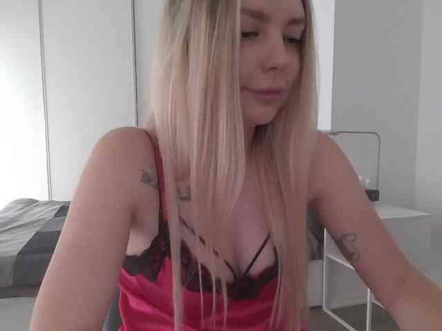 pinkpanther8899 webcam
