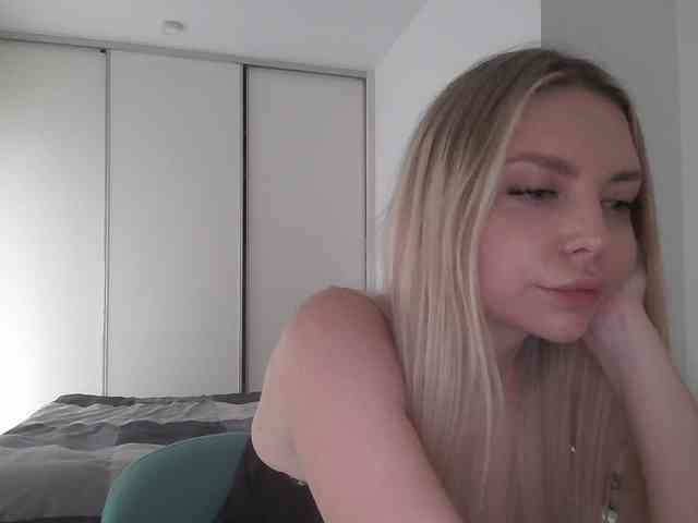 pinkpanther8899 webcam