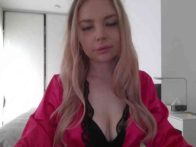 pinkpanther8899 webcam