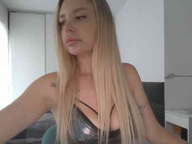 Blondie8853 Blondie8853