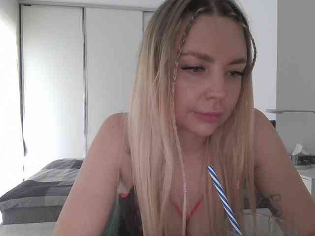 pinkpanther8899 webcam