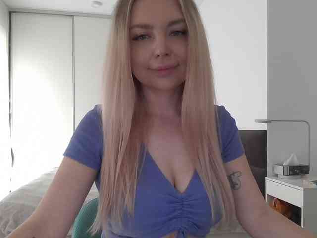 pinkpanther8899 webcam