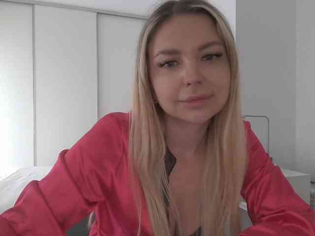 Blondie8853