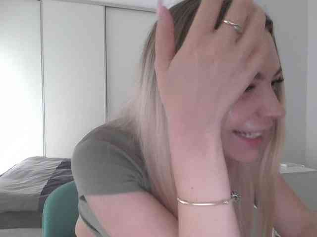 Blondie8853