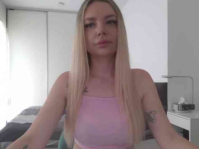 pinkpanther8899 webcam