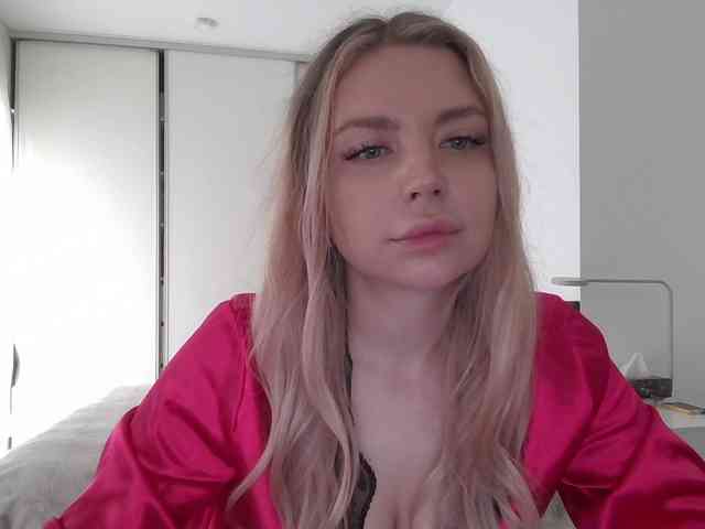 pinkpanther8899 webcam
