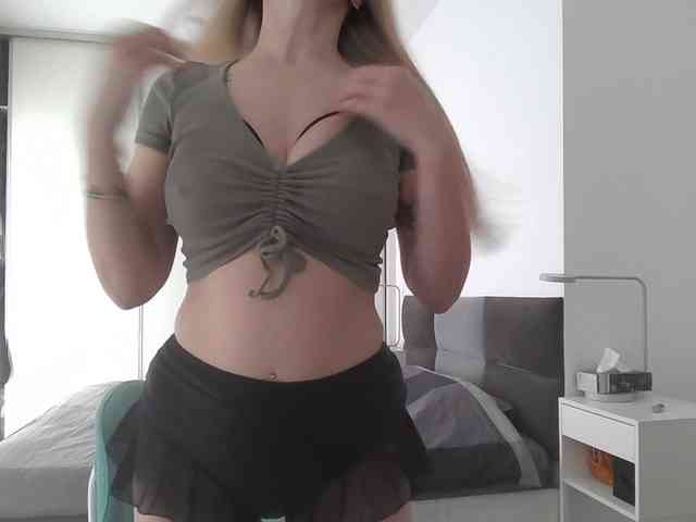 pinkpanther8899 webcam