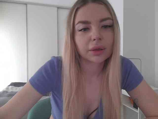 pinkpanther8899 webcam