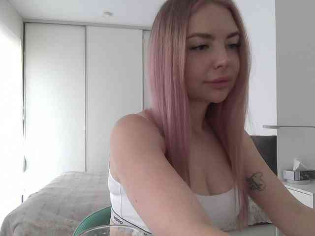 pinkpanther8899 webcam
