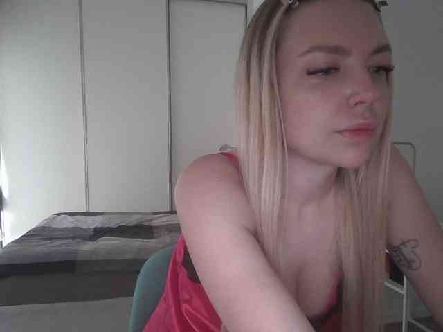 pinkpanther8899 webcam