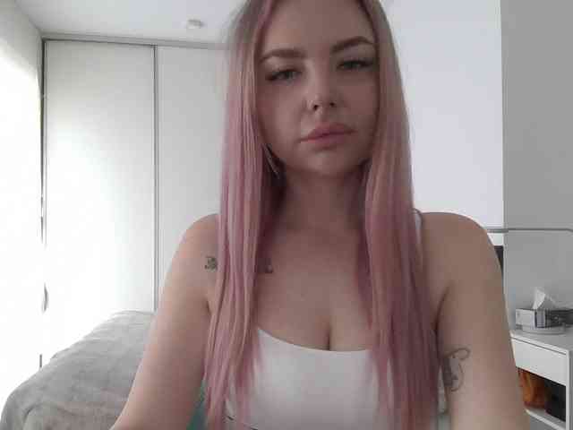 pinkpanther8899 webcam