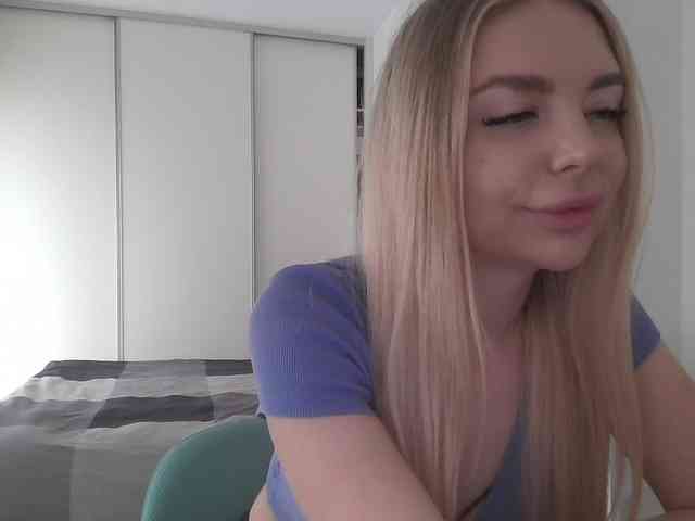 pinkpanther8899 webcam