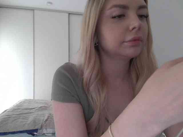 pinkpanther8899 webcam