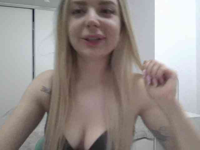 pinkpanther8899 webcam