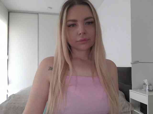 pinkpanther8899 webcam