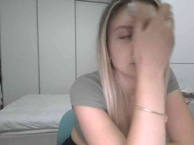 pinkpanther8899 webcam