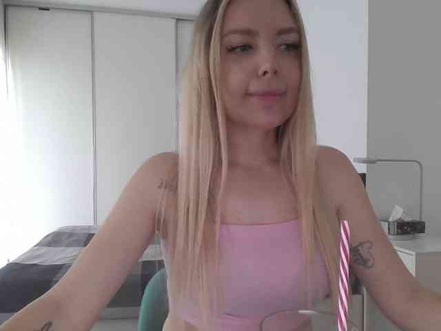 pinkpanther8899 webcam