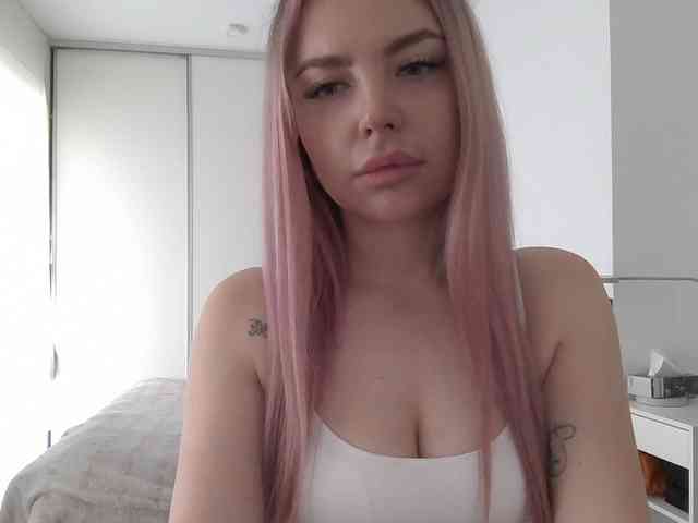 Blondie8853