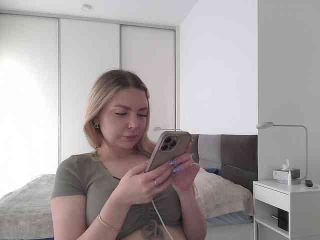 pinkpanther8899 webcam