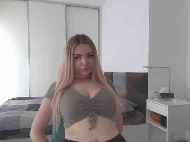 Blondie8853 Blondie8853