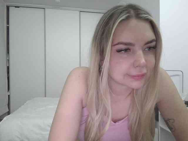 Blondie8853