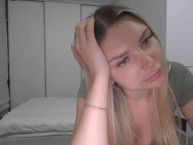 pinkpanther8899 webcam