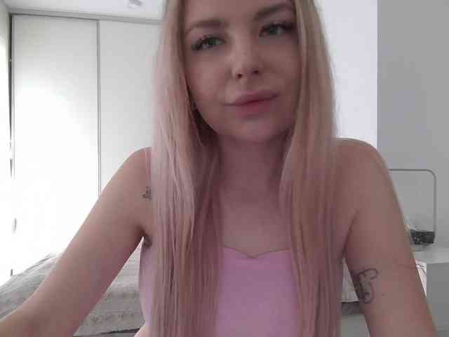pinkpanther8899 webcam