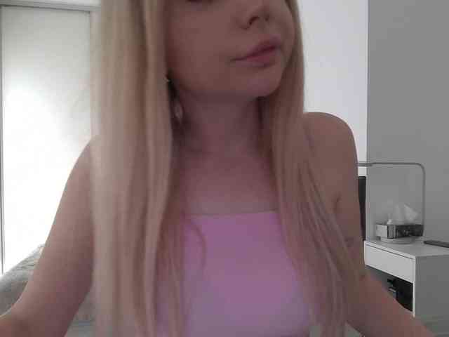 pinkpanther8899 webcam