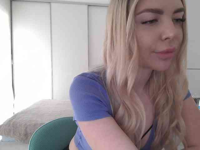 pinkpanther8899 webcam