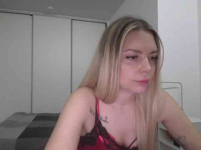 pinkpanther8899 webcam