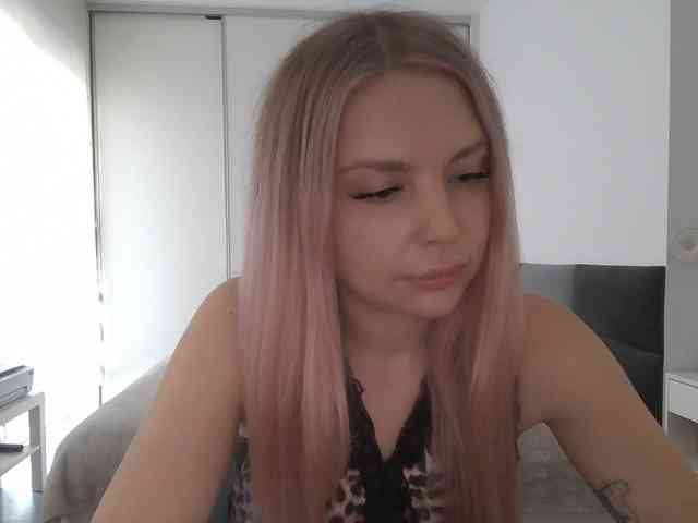 Blondie8853