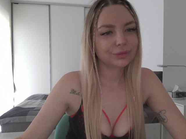 pinkpanther8899 webcam