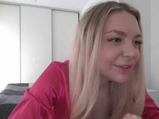 pinkpanther8899 webcam