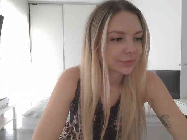 Model: pinkpanther8899