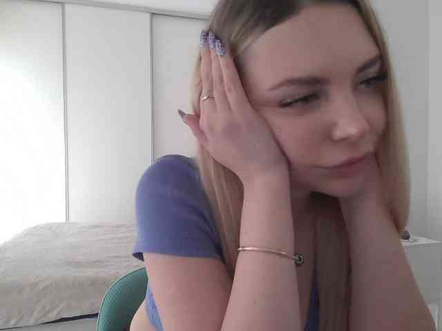 pinkpanther8899 webcam