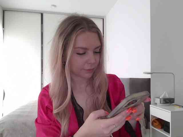 Blondie8853 Blondie8853