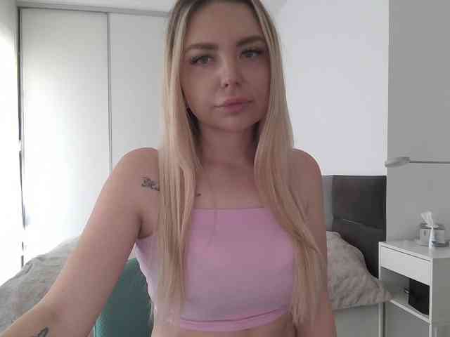 pinkpanther8899 webcam