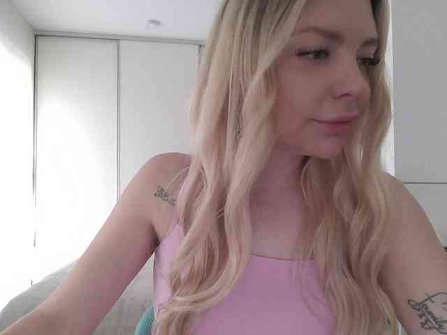 pinkpanther8899 webcam
