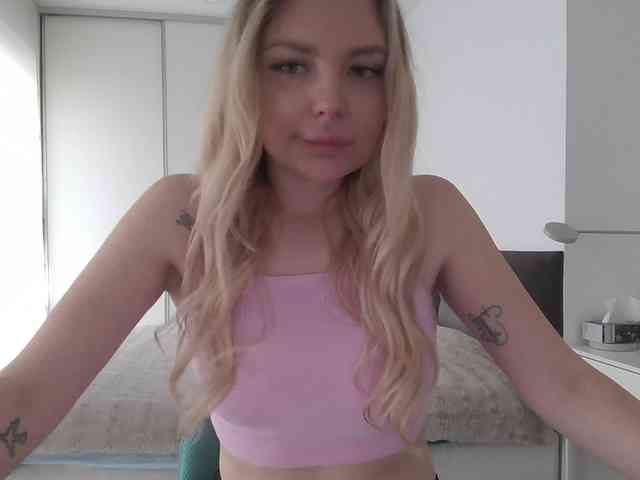 pinkpanther8899 webcam