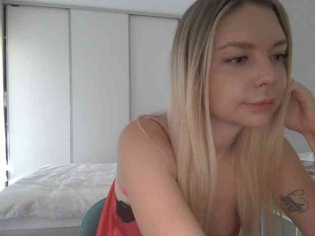 pinkpanther8899 webcam