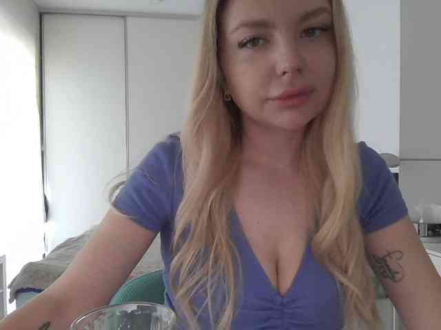 pinkpanther8899 webcam