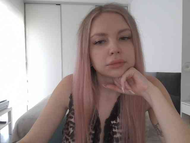 pinkpanther8899 webcam